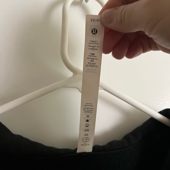 Lululemon Black 3/4 Crop Zip Hoodie, Size XS/S - Picture 8 of 15